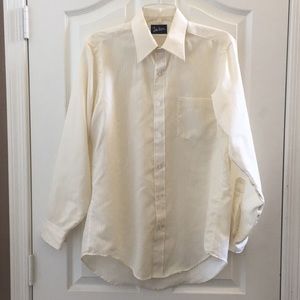 Men’s John Weitz Dress Shirt (15-1/2)